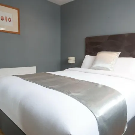 Temple Bar Aparthotel *